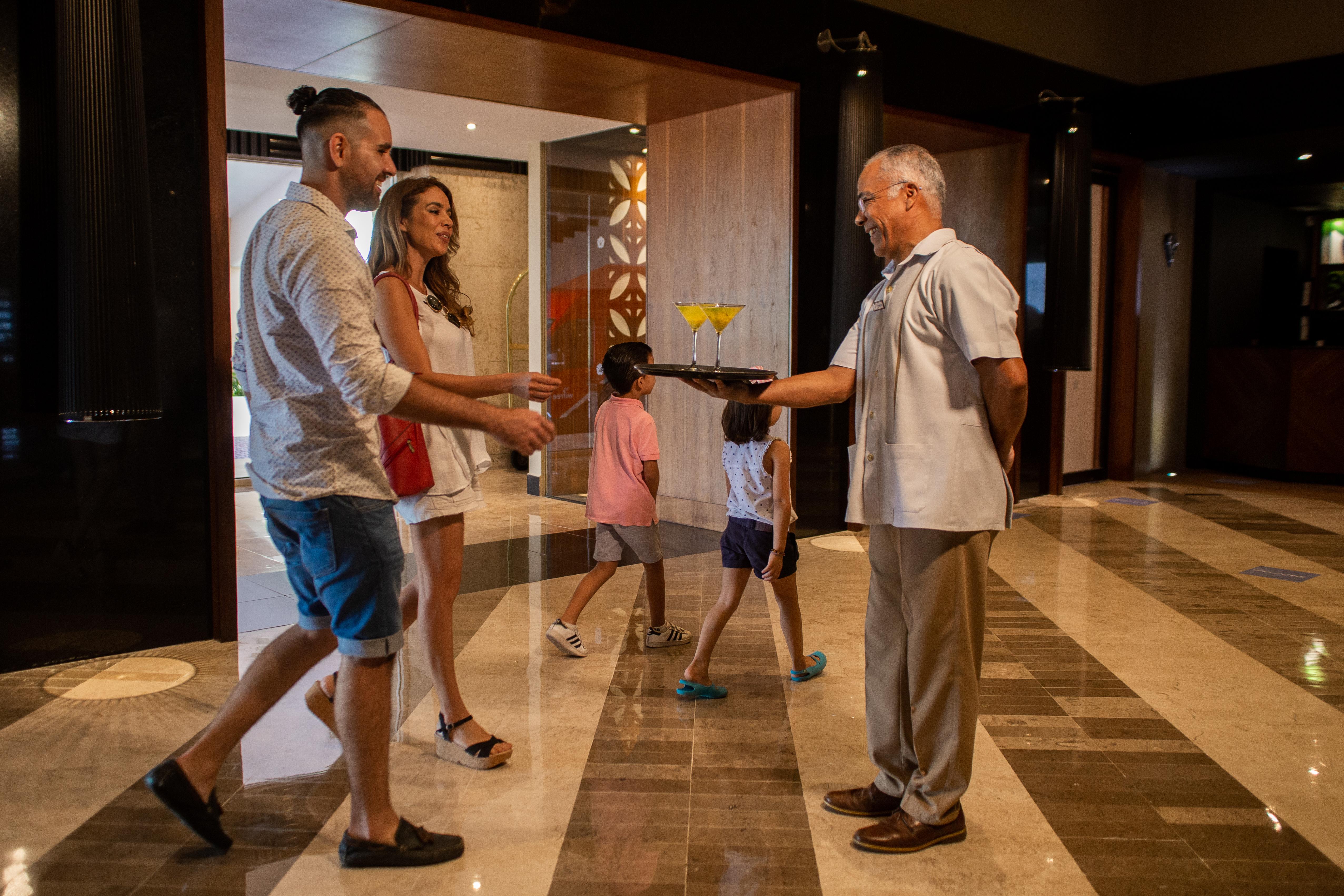 Wyndham Grand Cancun All Inclusive Resort & Villas Bagian luar foto